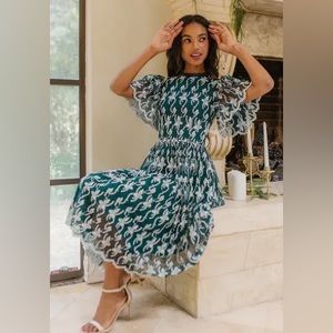 NWT Ivy City Amelia Dress in Green